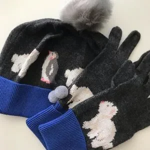? CATH KIDSTON Polar Bear Penguin Beanie Gloves Set 2T660310.jpg?sw=1200 main image 4